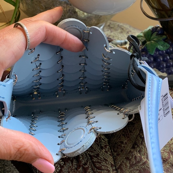 SOLD⛔️Authentic PACO RABANNE Linked leather magnetic closure crossbody - Picture 3 of 15